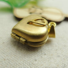 Load image into Gallery viewer, 1 Sale Only's Lucky Engraver Clover Pendant-50% OFF